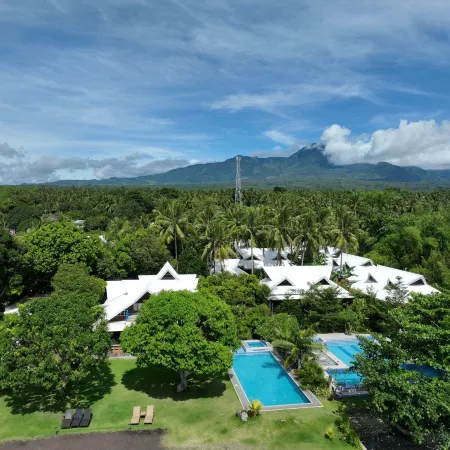 Infinity Diving Resort and Residences