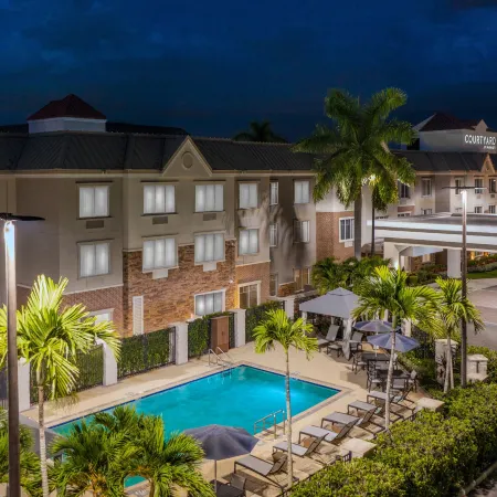 Courtyard Sarasota at University Town Center