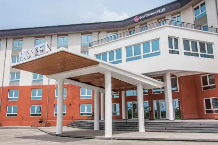 Best Western Plus Soaho Douala Airport Отели в г. Дуала