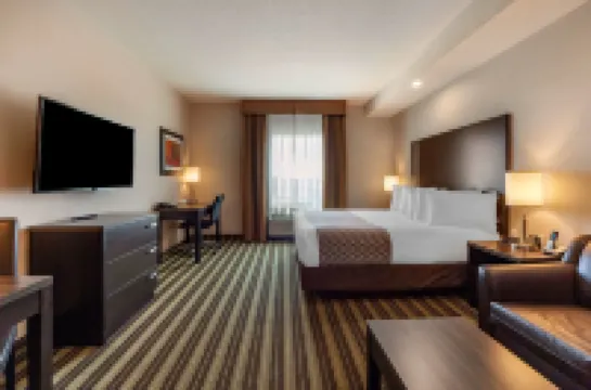Best Western Plus Drayton Valley All Suites Hotels in Drayton Valley