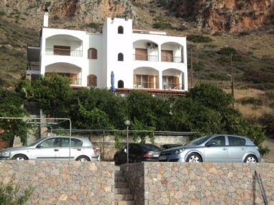 Paraschou Guesthouse