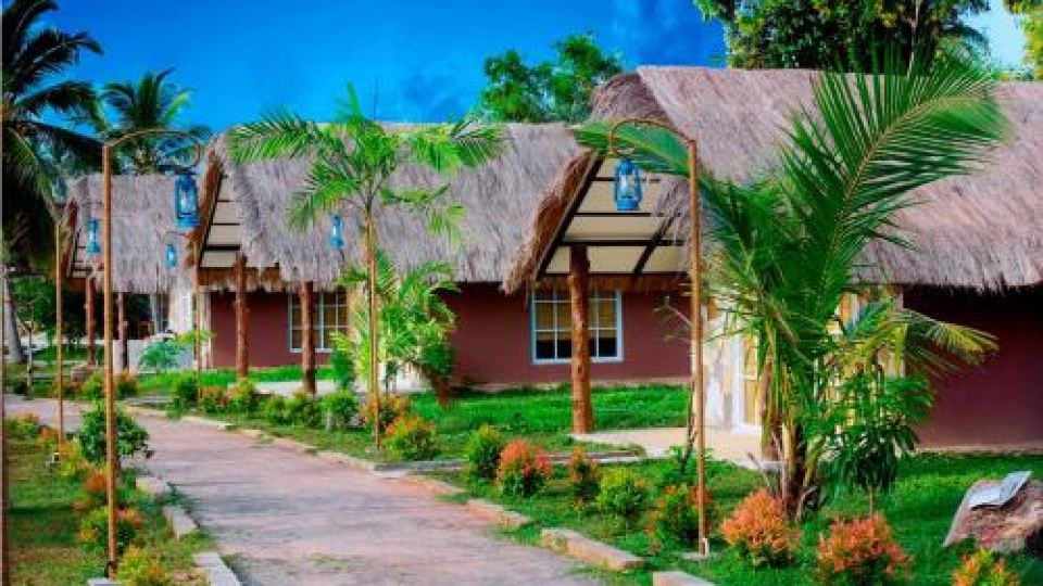 Coco Village Hotel Chilaw
