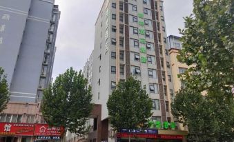 Gemeng Hotel (Fuyang Longsheng Road Branch)