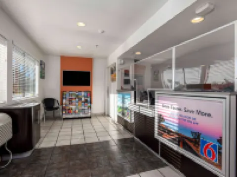 Motel 6 Temecula, CA - Historic Old Town Hotels in Temecula