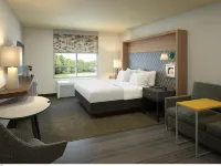 Holiday Inn & Suites FARMINGTON HILLS - DETROIT NW by IHG Hotels in Oakland County