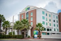 Holiday Inn Express & Suites Chaffee-Jacksonville West Hotels near وايتهاوس