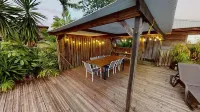 Gîte Baobab 1: Beautiful pool area with panoramic view