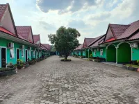 Hotel Bukit Sentabi Penembahen فنادق في Deli Serdang Regency