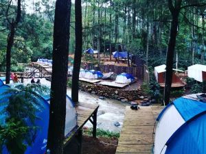 Camp Riverside Rahong