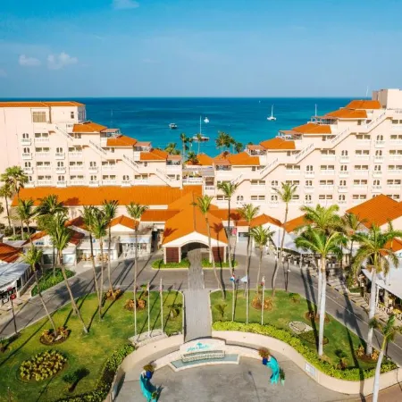Playa Linda Beach Resort