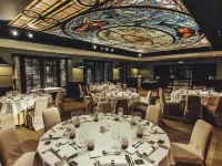 Hotel Cortina Отели рядом с достопримечательностью «Башни Броэль»
