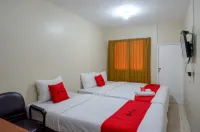 RedDoorz Near Rsud Kudus Hotels in Jati