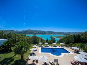 B Bou Hotel la Vinuela & Spa