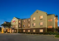 Comfort Inn & Suites Hotels in Hitchcock