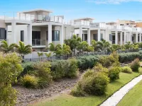 Sand Dunes Resort