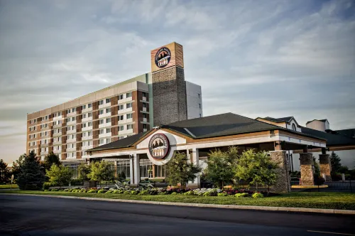 Akwesasne Mohawk Casino Resort and Players Inn Hotel -Formerly Comfort Inn and Suites Hogansburg NY