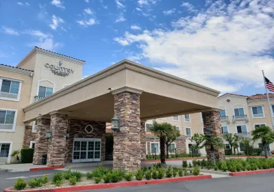 Country Inn & Suites by Radisson, San Bernardino (Redlands), CA