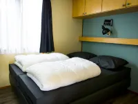 Duinhoeve Hotels near Hasselt Chapel