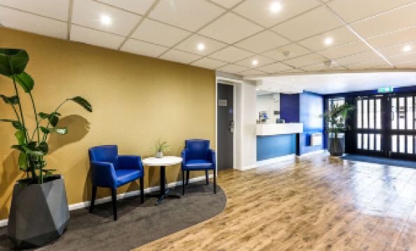 Days Inn London Stansted Airport - Housity