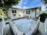 Peace of Paradise 2 Bedroom Home by RedAwning