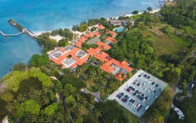 Grand Elty Krakatoa Resort Hotel dekat Muara Indah Suak