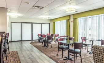 Hampton Inn Youngstown-North