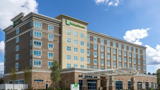 Holiday Inn & Suites Memphis Southeast-Germantown