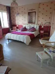 Joyeux Reveil Hotels in Le Fresne-Camilly