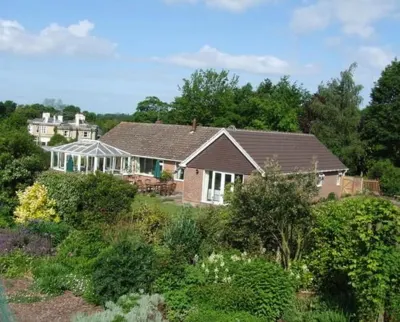 Courtlands Nurseries B&B Hôtels à : Forest Row