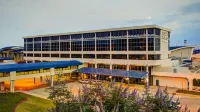 Four Points by Sheraton Huntsville Airport - Pysäköinti