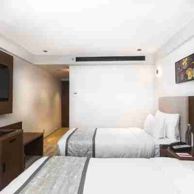 Ramee International Surat Rooms