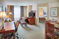 Staybridge Suites Oakville-Burlington Hotel dekat Sheridan College