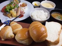 โรงแรมสไมล์โอกายาม่า - พร้อมอาหารเช้า