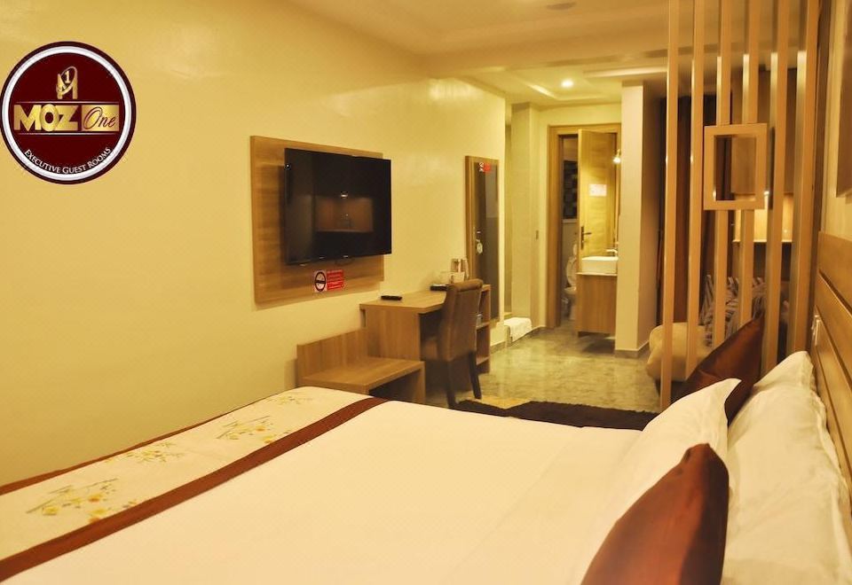 Moz One Executive Guest Rooms Hombori
