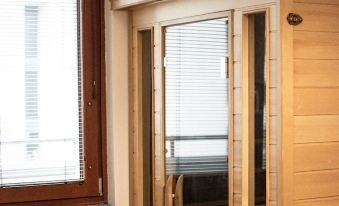 Eine Wohnung Mit Etwas Luxus - Housity