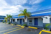 Howard Johnson by Wyndham Sebring - Wifi