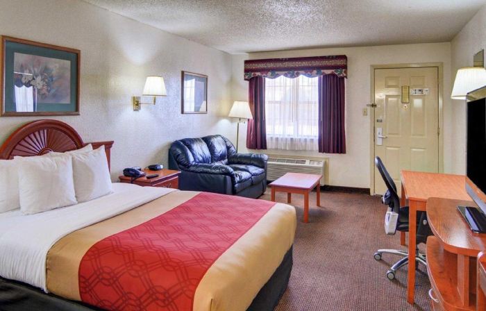 Super 8 by Wyndham Decatur Texas