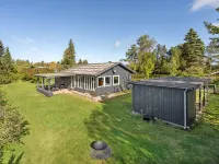 "Ilene" - 1km from the Sea Hotels in Bogo By