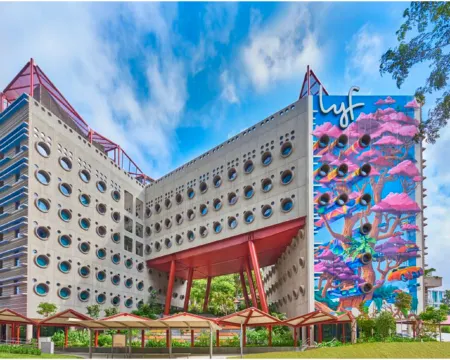 lyf one-north Singapore Отели рядом с достопримечательностью «E-Waves Fishbyte Pte Ltd»