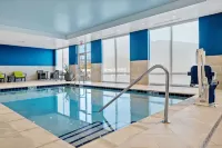 Hampton Inn  Suites by Hilton Cincinnati West