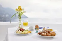호텔 콩카 도로 - 조식 운영