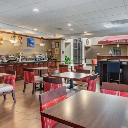 Comfort Inn & Suites Suwanee - Sugarloaf