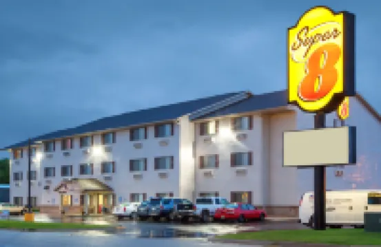 Super 8 by Wyndham Mason City Hotels near Rancho Deluxe