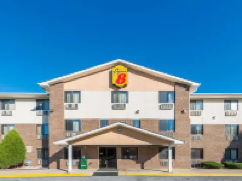 Super 8 by Wyndham Front Royal Hotels in Warren County