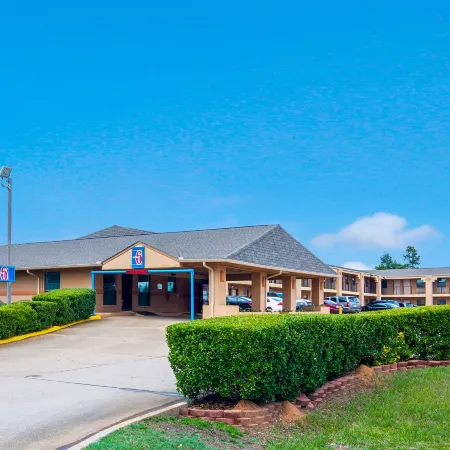 Motel 6 Marshall, TX