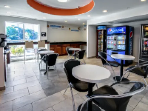 阿倫敦6號汽車旅館 利哈伊縣酒店