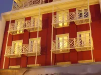 Lennox Ushuaia Hotels near Saint Christopher