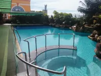 Grand Palace Hotel - Rooftop Pools