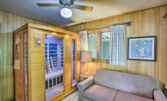 Lakefront New Auburn Apt w/ Sauna & Sun Porch