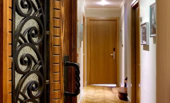 Sweet Home Hotel